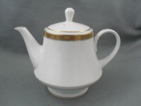 Noritake_Hampshire_Gold_Teapot