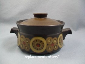 Arabesque Casserole Dish & Lid