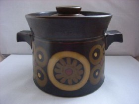 Arabesque Large Hot Pot Dish & Lid