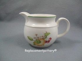 Ashberry Large Jug