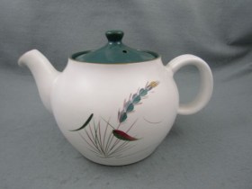 Denby_Greenwheat_Teapot_Large