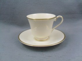 Heather Cup & Saucer