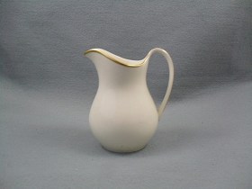 Heather Milk Jug