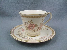 Lisette Cup & Saucer