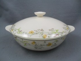 Nicole Dessert Tureen