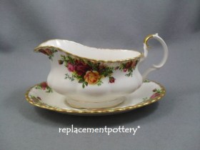Old Country Roses Gravy Boat & Stand