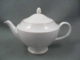Signet Gold Teapot