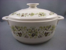 Vanity Fair Oval Casserole