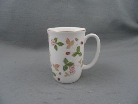 Wild Strawberry Mug