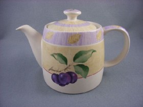 Wild Fruits Teapot