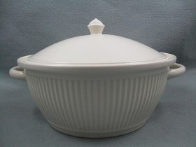 Windsor Tureen / Casserole - Large