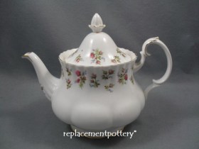 Winsome Large Teapot
